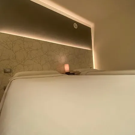 Julia By Villalia Βίλα *