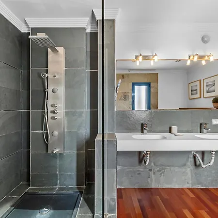 Julia By Villalia Βίλα *