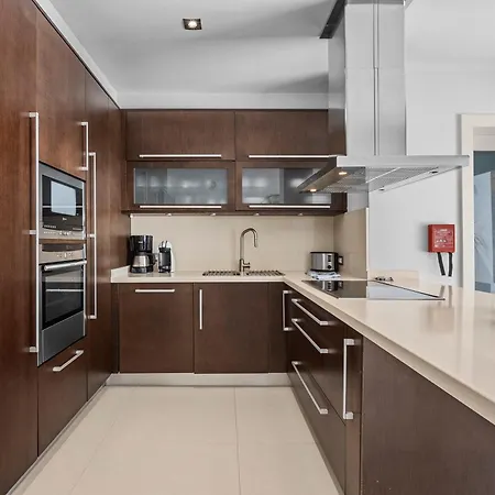 Julia By Villalia Βίλα *