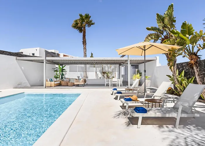 Julia By Villalia 빌라